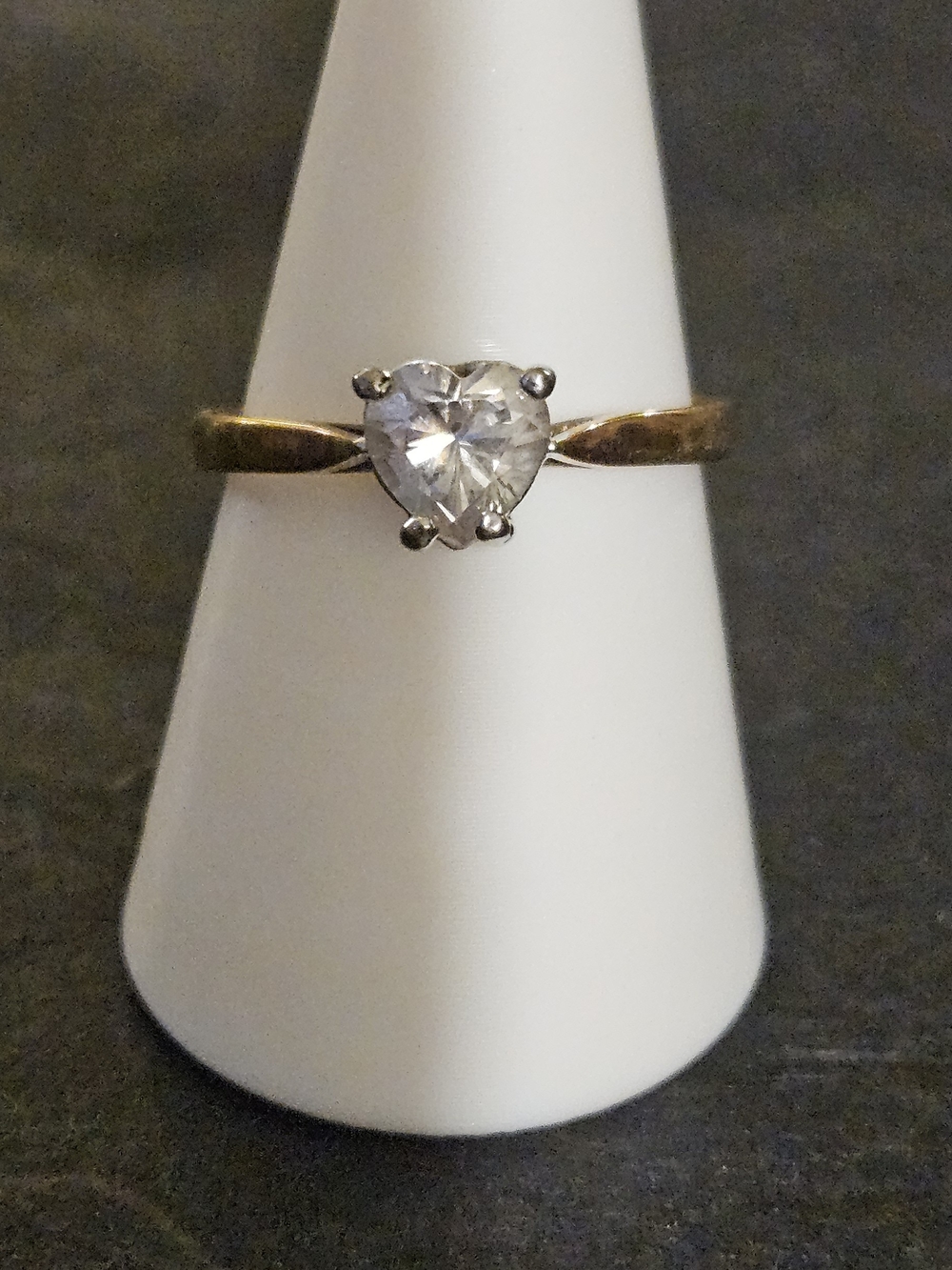 Heart-Cut Solitaire Ring in Gold with Clear Stone. Size 10 Womens.